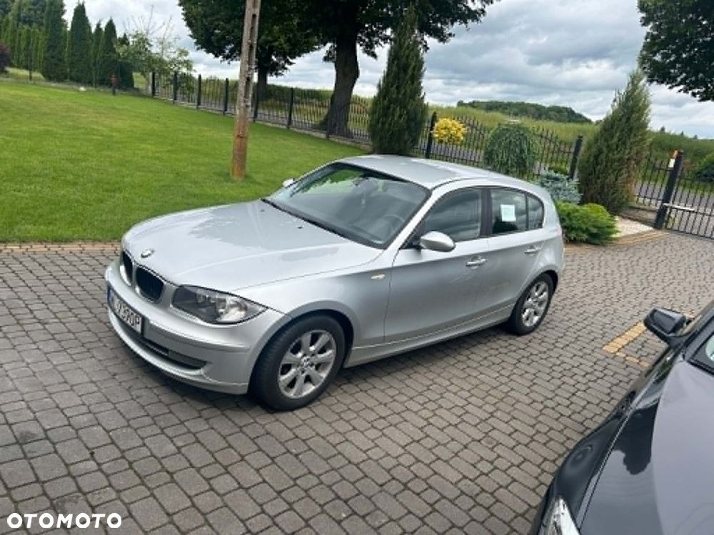 BMW Seria 1 - 1