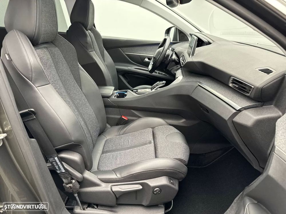Peugeot 5008 BlueHDI 130 EAT8 Allure - 8