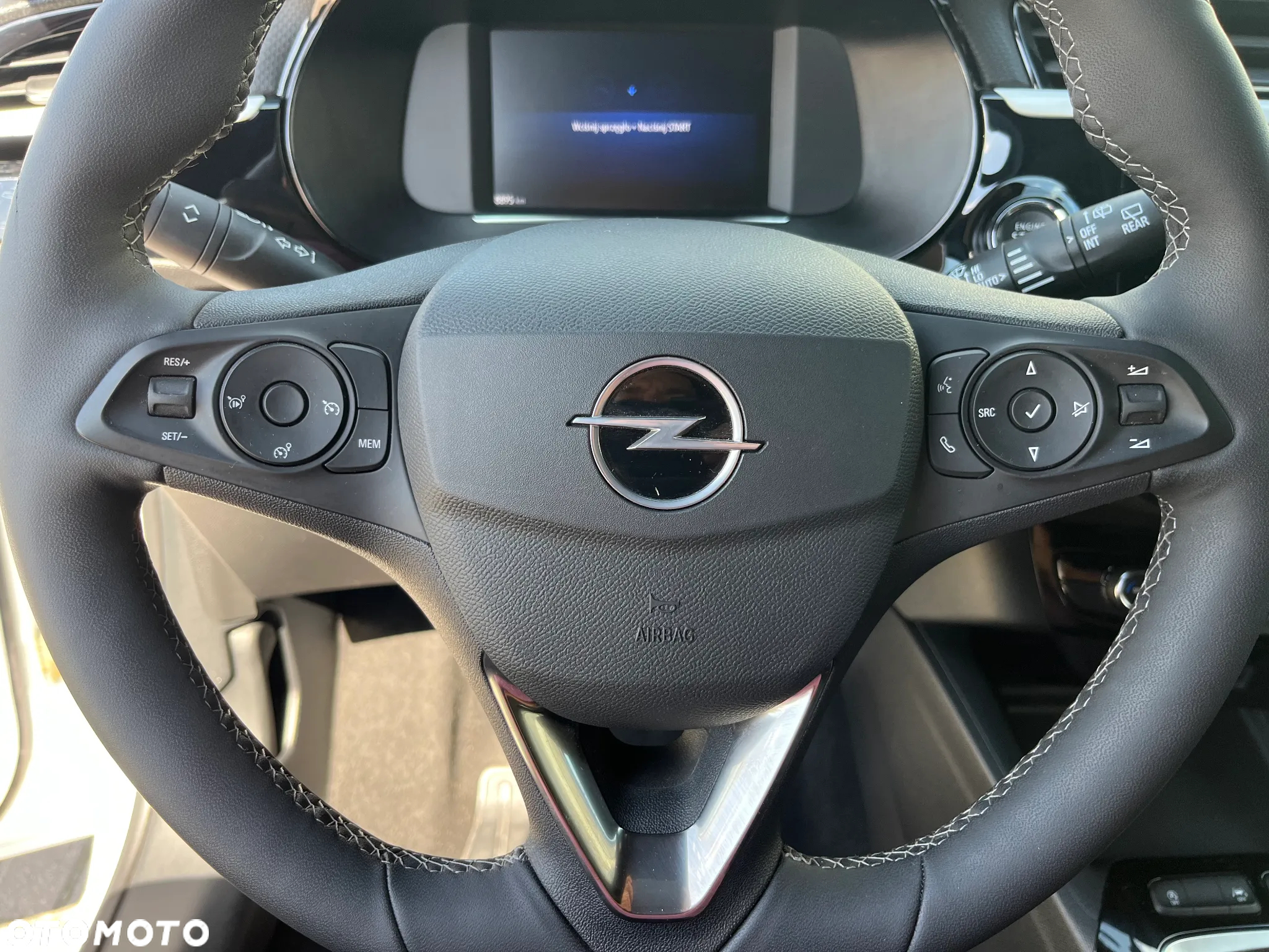 Opel Corsa - 28