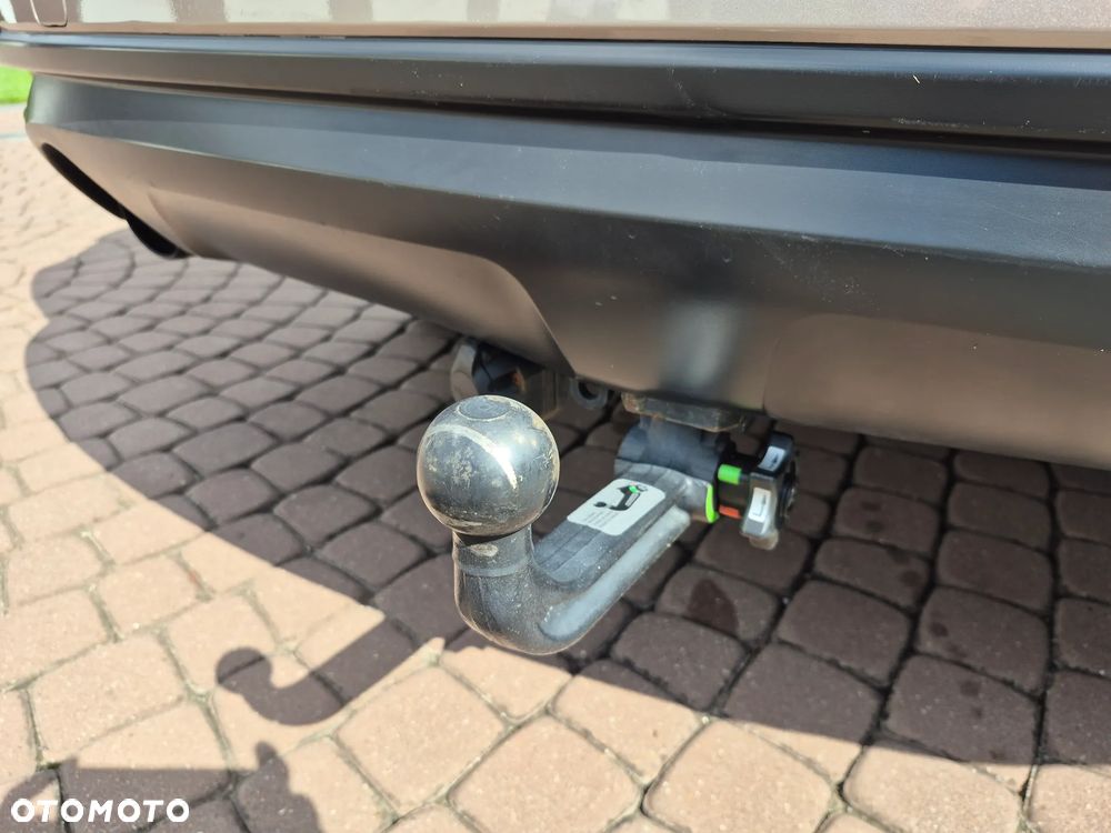 Subaru Forester 2.0XT Platinum Lineartronic - 25