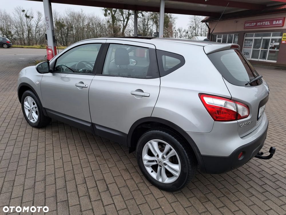 Nissan Qashqai - 10