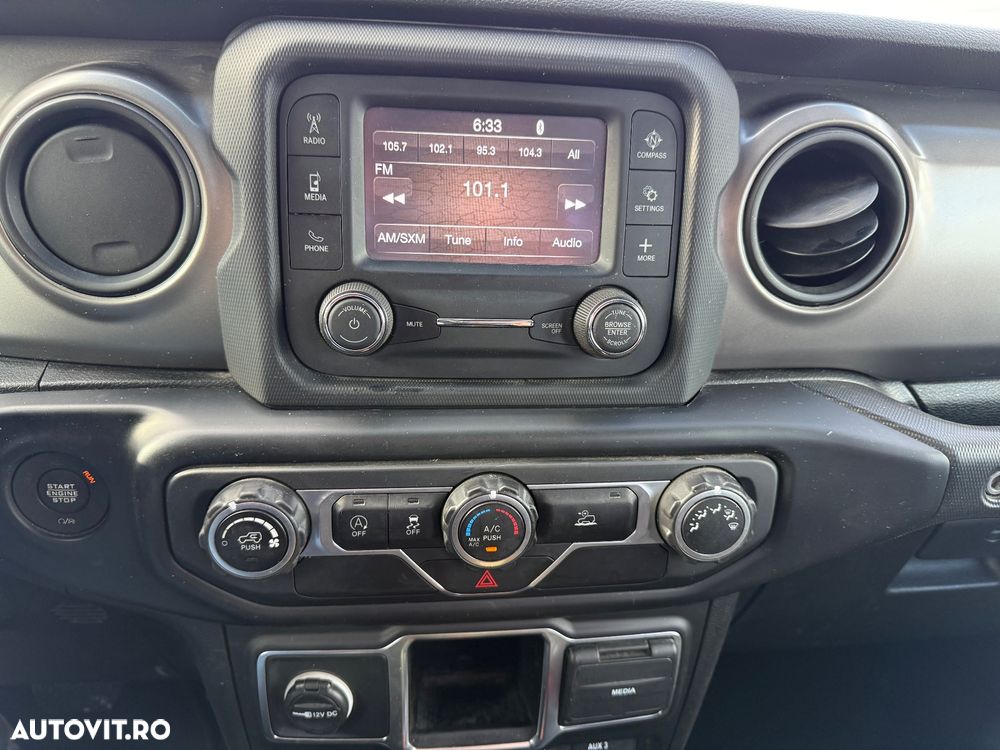 Jeep Wrangler 2.0 T-GDI AWD Automatik Sport - 11