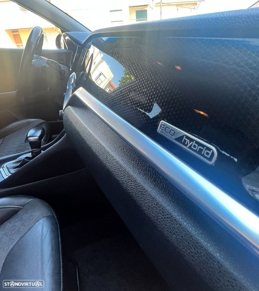 Kia Niro - 32