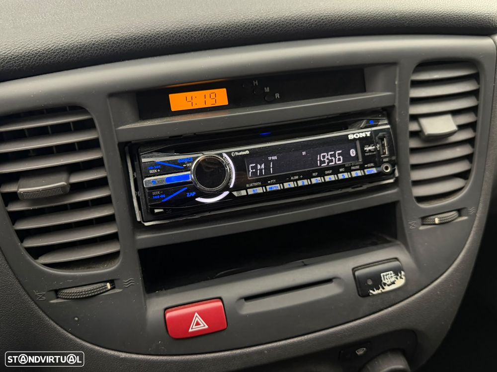 Kia Rio 1.5 CRDi X - 6
