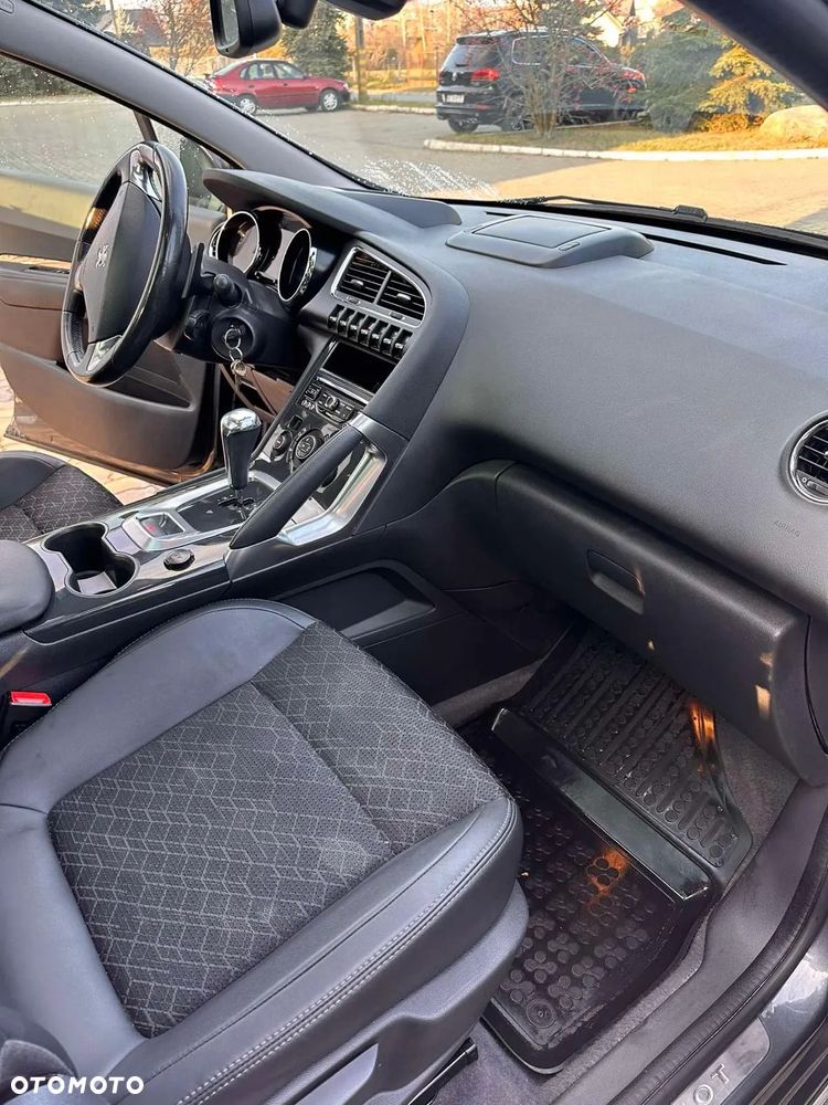Peugeot 3008 - 12