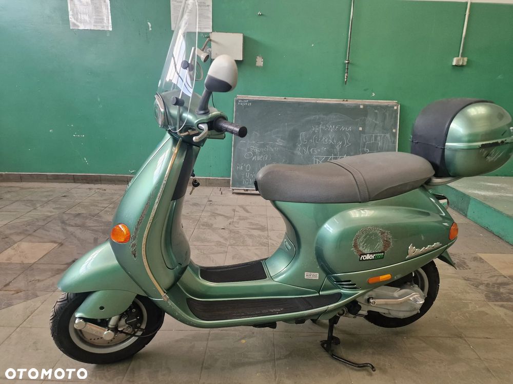 Vespa V - 3
