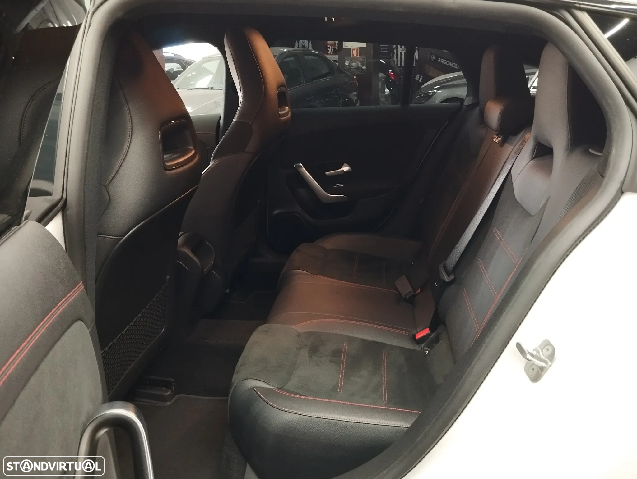 Mercedes-Benz CLA 180 d Shooting Brake AMG Line Aut. - 15
