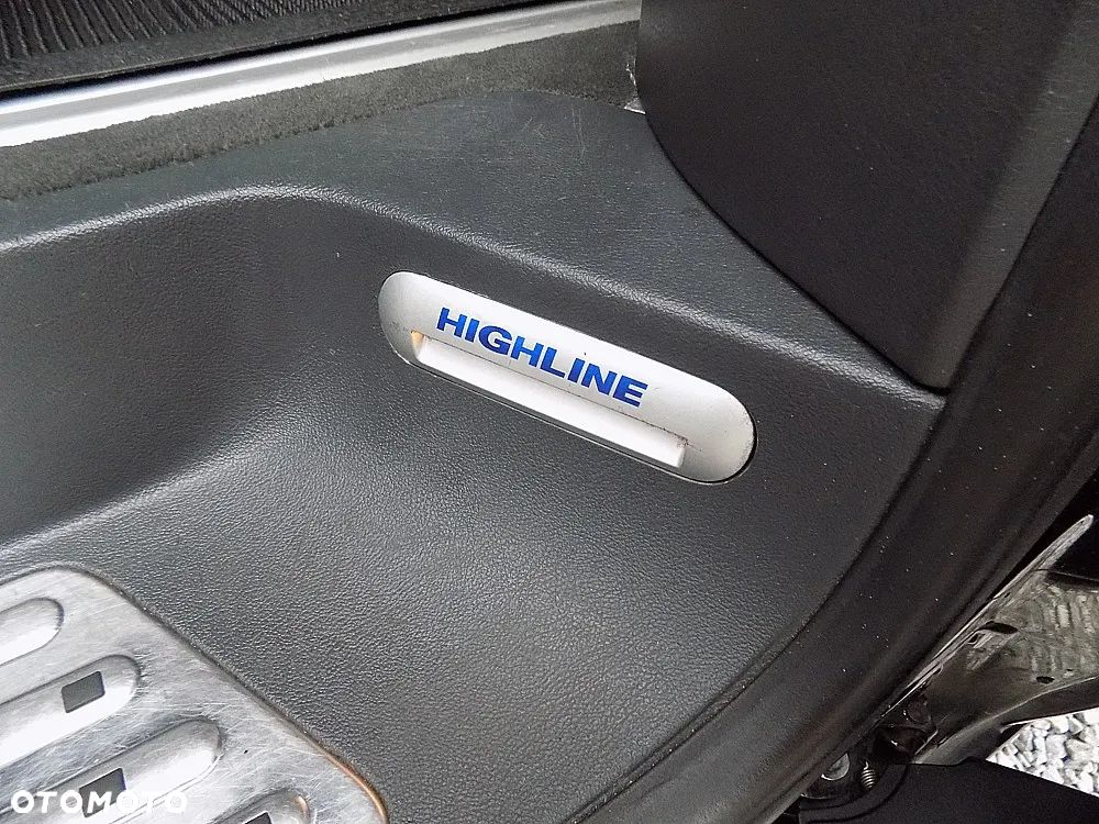 Volkswagen Multivan - 23