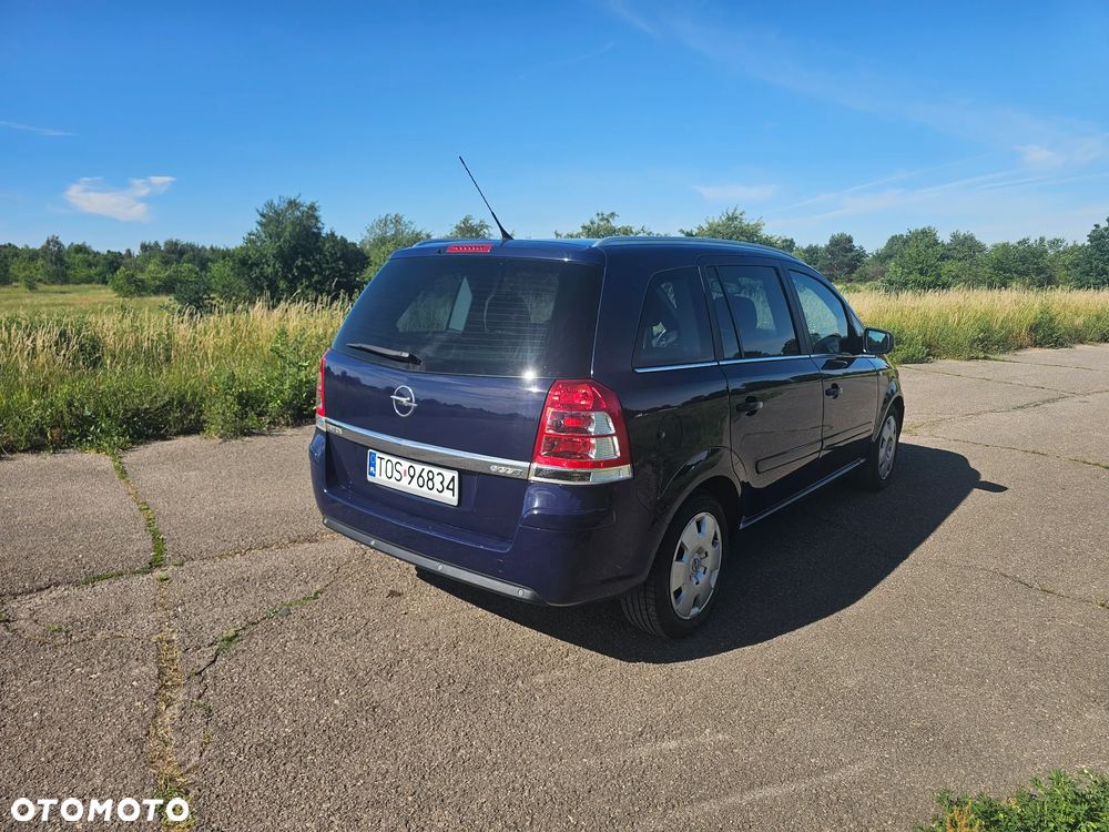 Opel Zafira 1.6 Cosmo - 7
