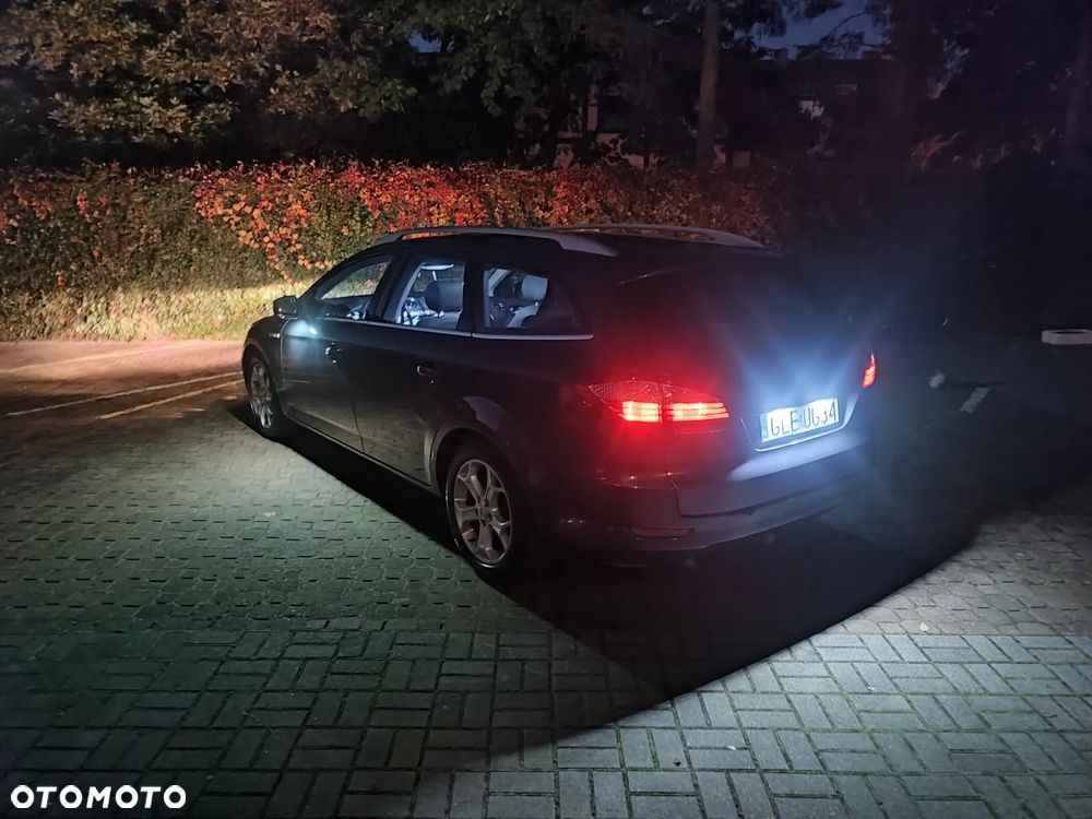 Ford Mondeo 2.0 TDCi Titanium - 9
