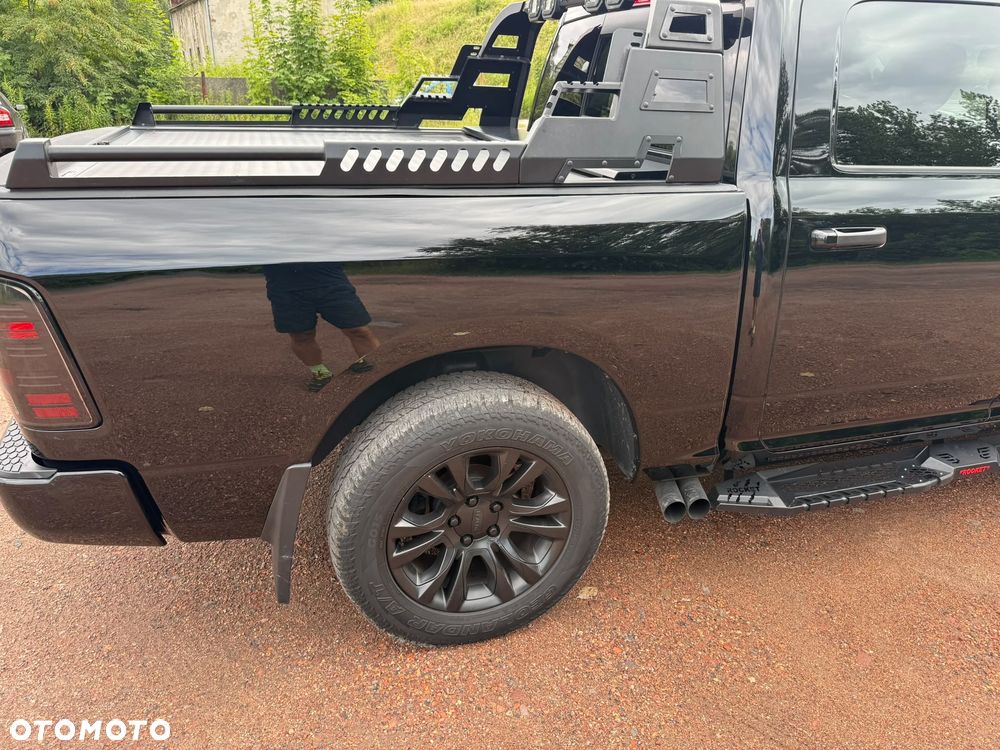Dodge RAM 5.7 4x4 - 9
