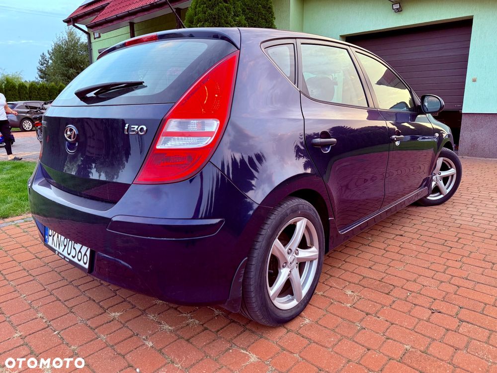 Hyundai i30 1.4 Blue Classic - 4