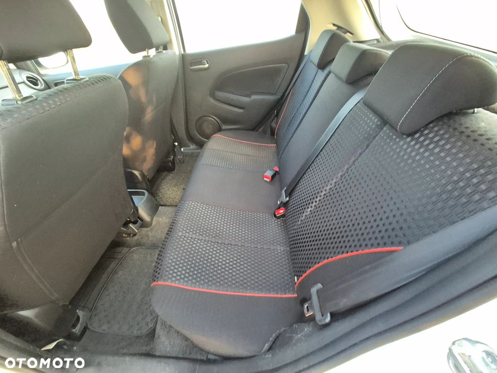 Mazda 2 1.3 Exclusive - 26