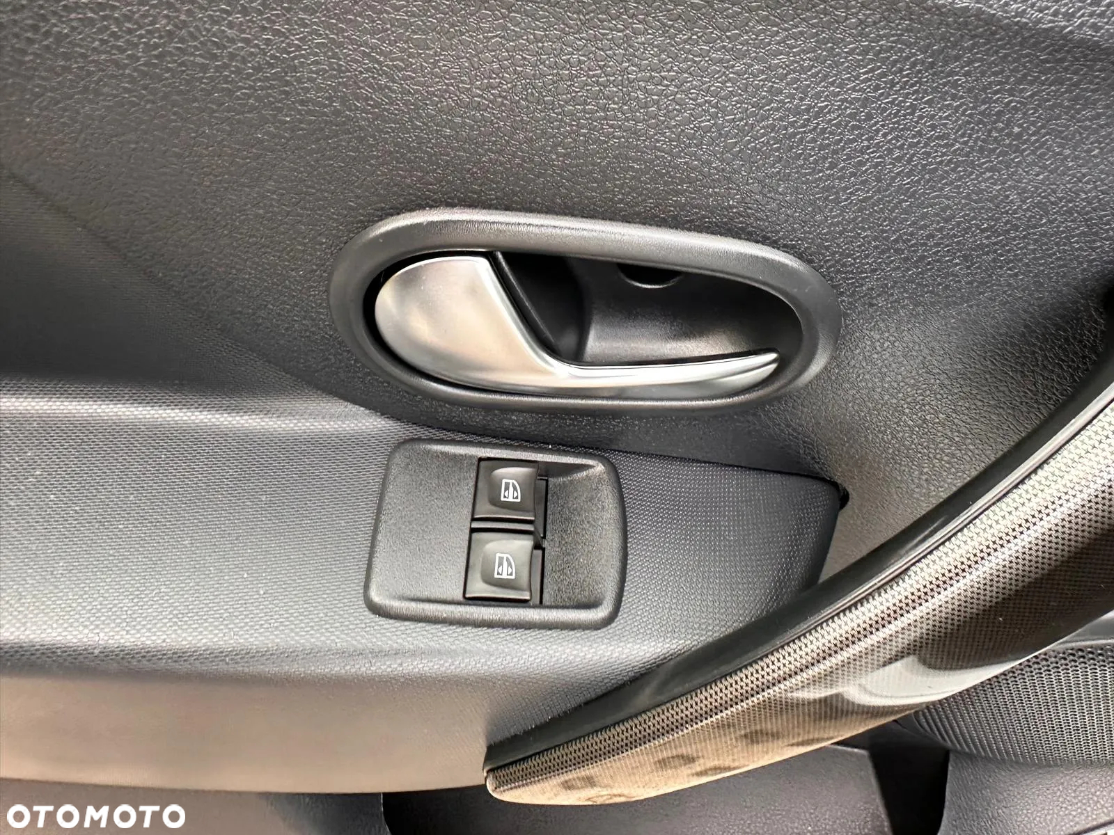 Dacia Sandero Stepway 0.9 TCe Laureate S&S - 15