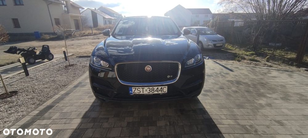 Jaguar F-Pace 2.0 i4D RWD Pure - 15
