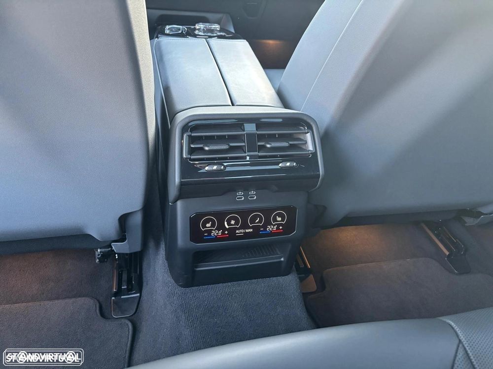 BMW i5 eDrive40 Pack Desportivo M - 16