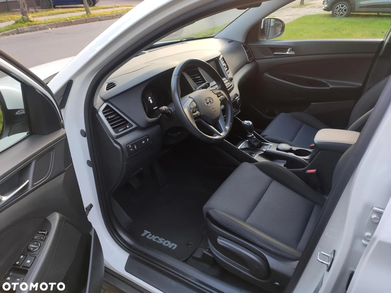 Hyundai Tucson 2.0 CRDi 2WD Style - 9