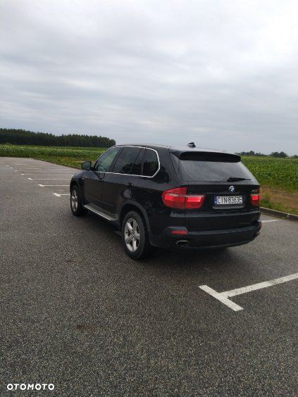 BMW X5 4.8i xDrive - 3