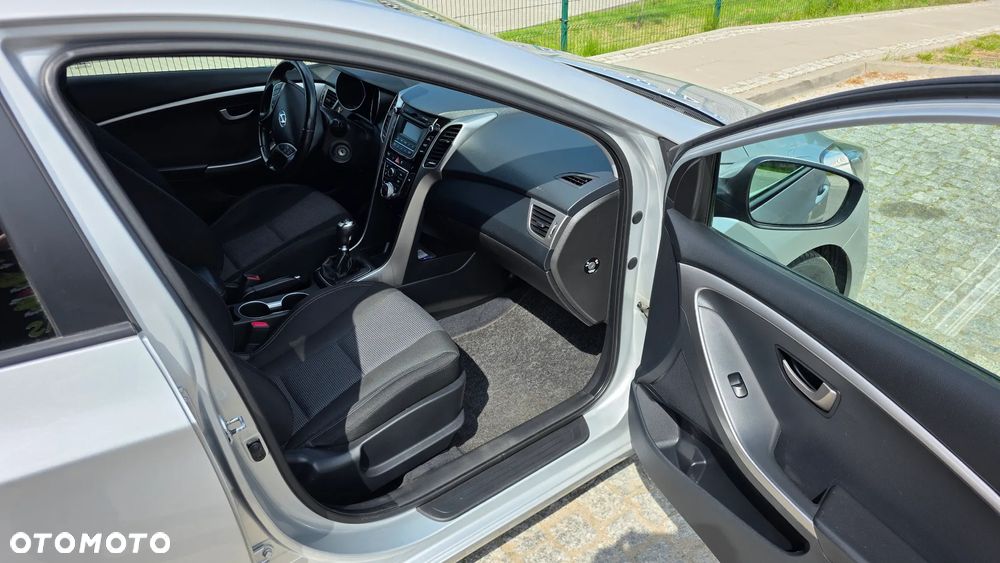 Hyundai i30 1.4 Classic - 9