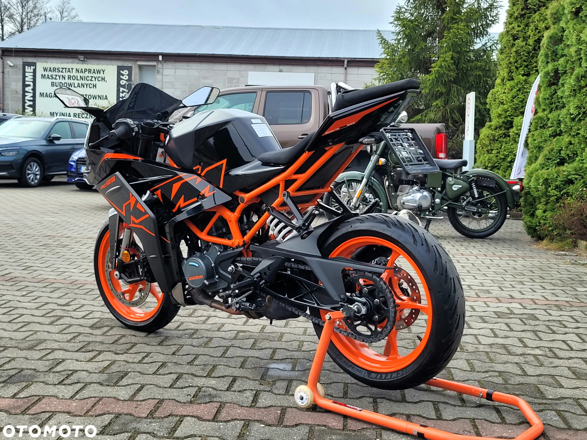 KTM RC 125 - 17