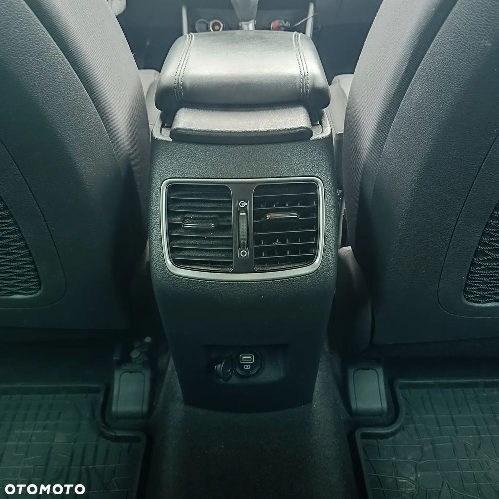 Hyundai Tucson 1.6 GDi Comfort 2WD - 16