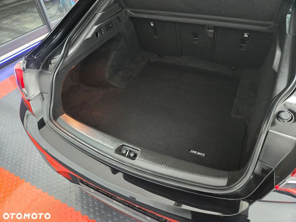 Opel Insignia 2.0 CDTI 4x4 GSi S&S - 25