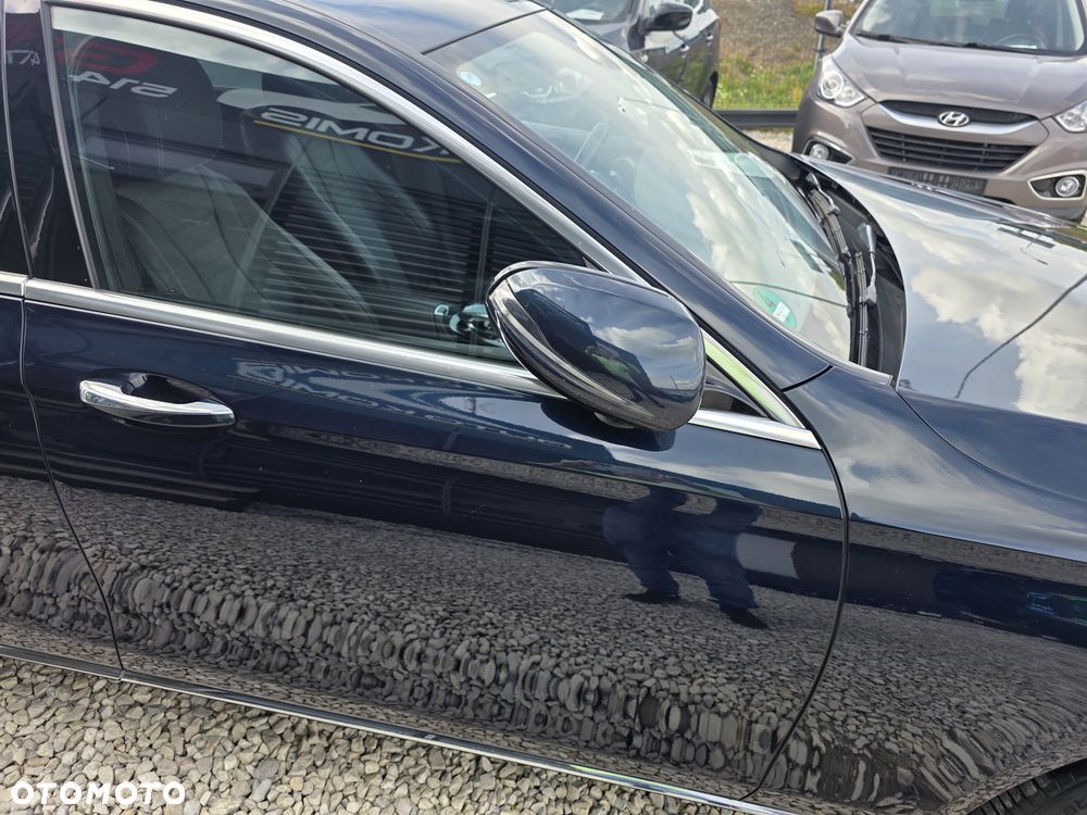 Mercedes-Benz Klasa E 200 9G-TRONIC - 32