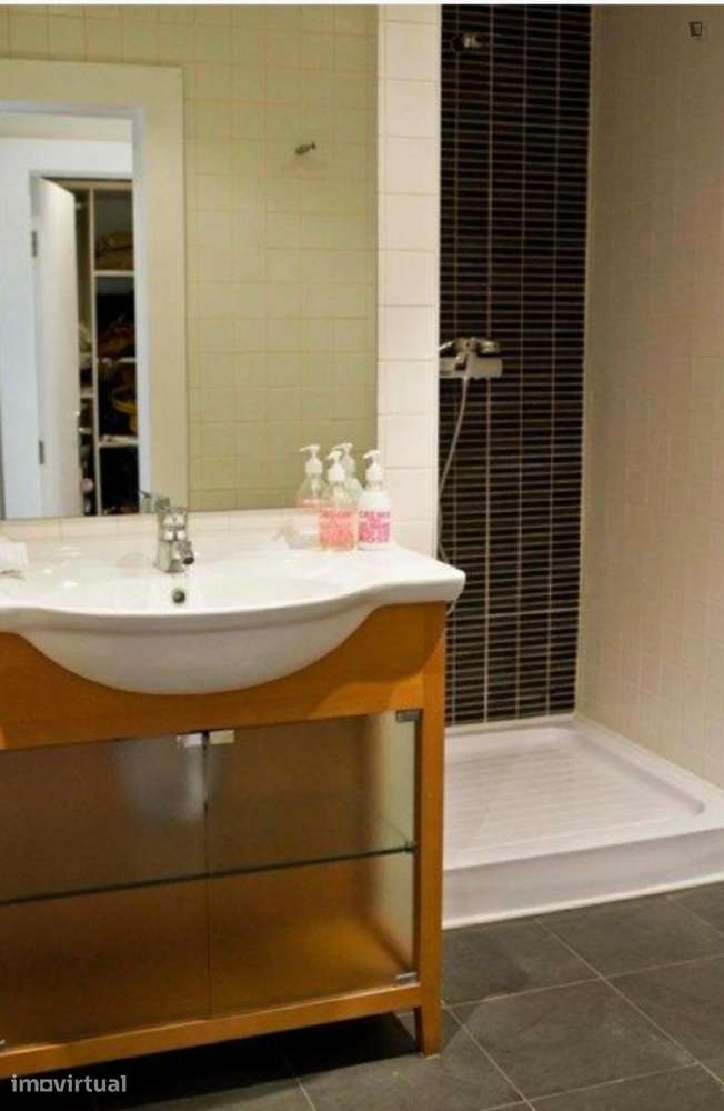Apartamento com 1 quartos - localizado em Campolide Lisbon - Grande imagem: 2/18