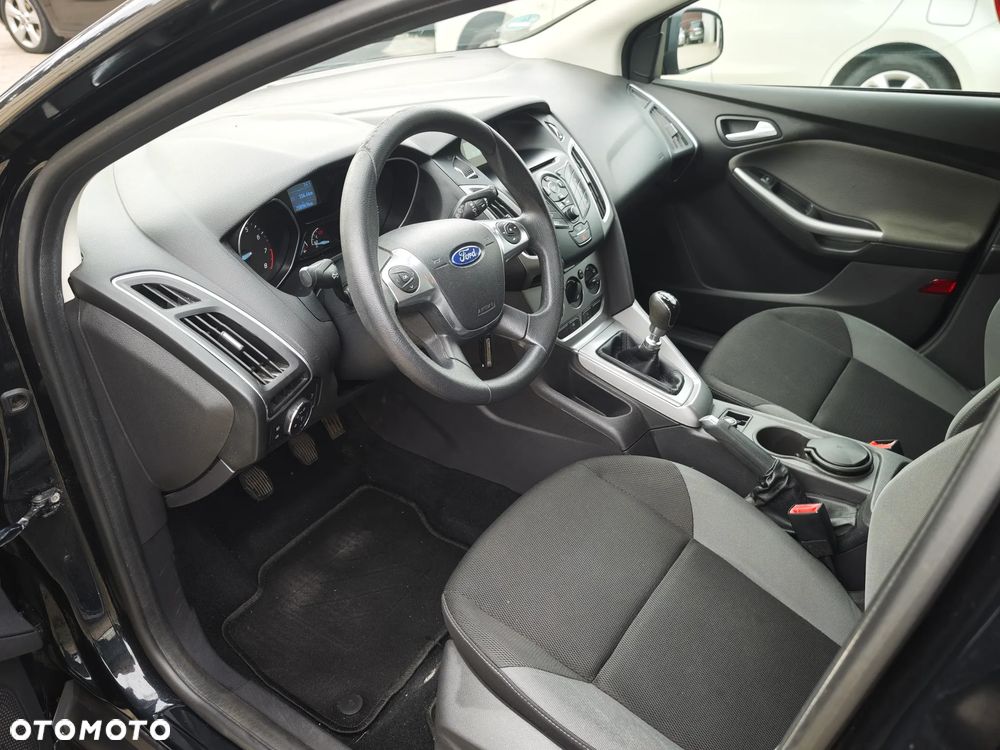 Ford Focus 1.0 EcoBoost Start-Stopp-System TREND - 27