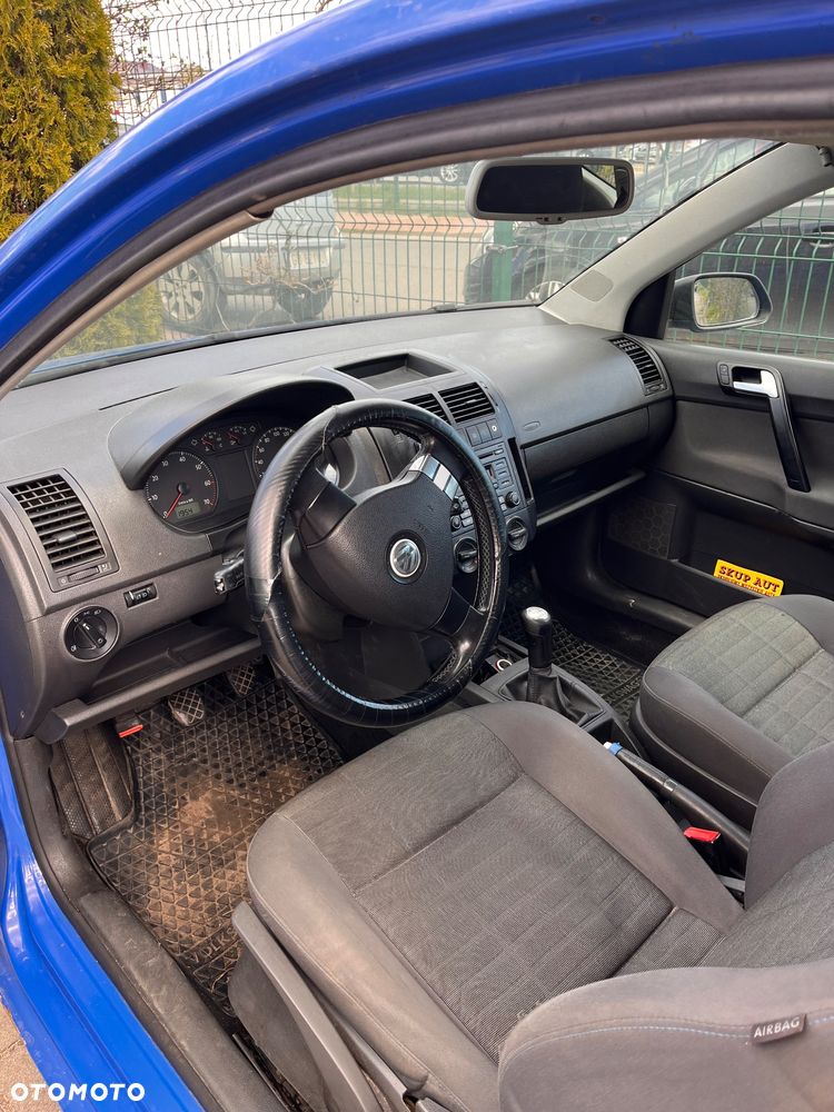 Volkswagen Polo - 6