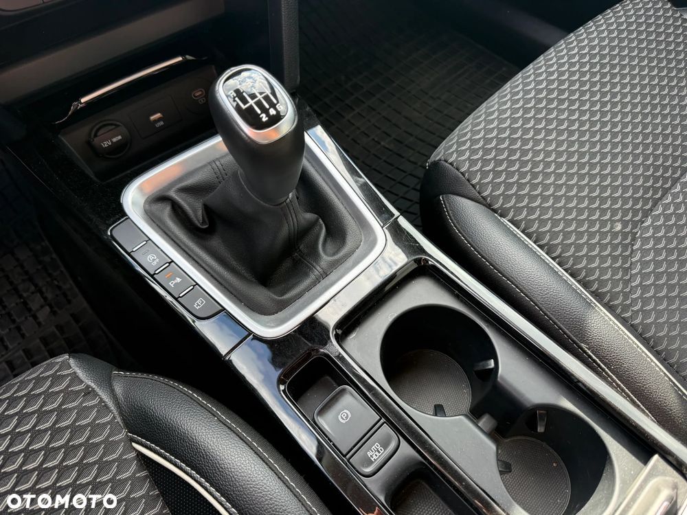 Kia Ceed 1.5 T-GDI L - 11