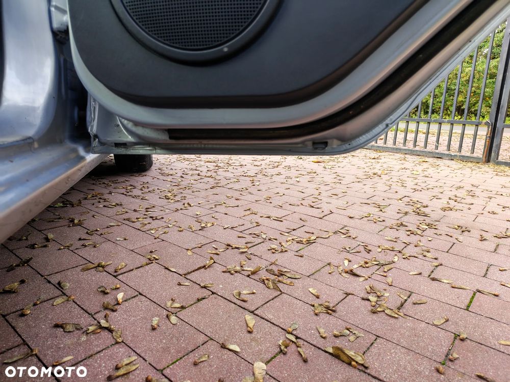 Mitsubishi Colt - 11