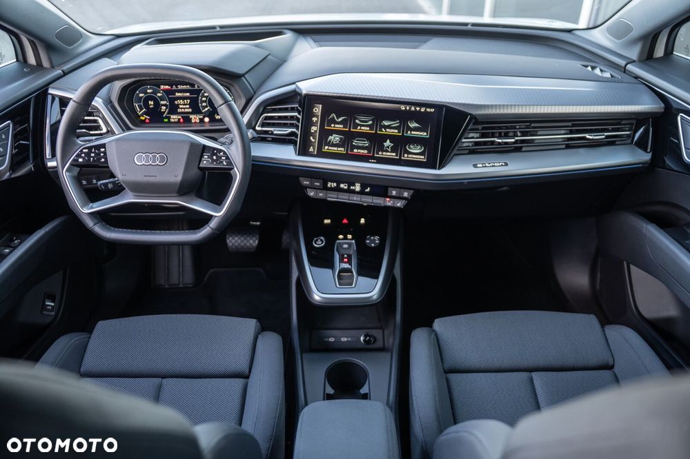 Audi Q4 e-tron - 16