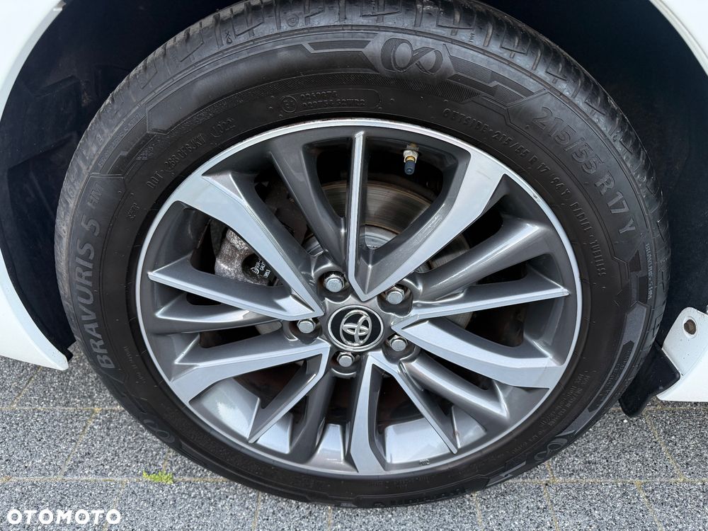 Toyota Avensis Touring Sports 1.8 Edition S+ - 31