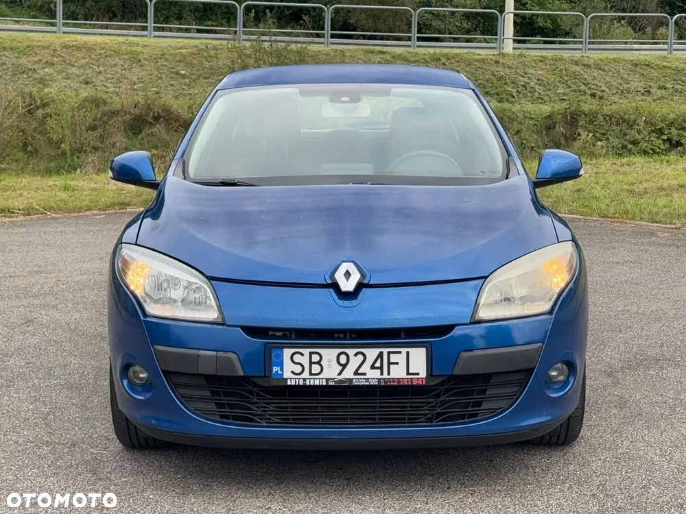 Renault Megane 2010 photo 3