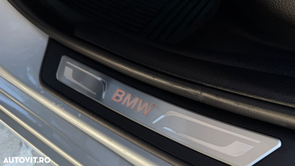BMW Seria 5 520d xDrive AT - 13