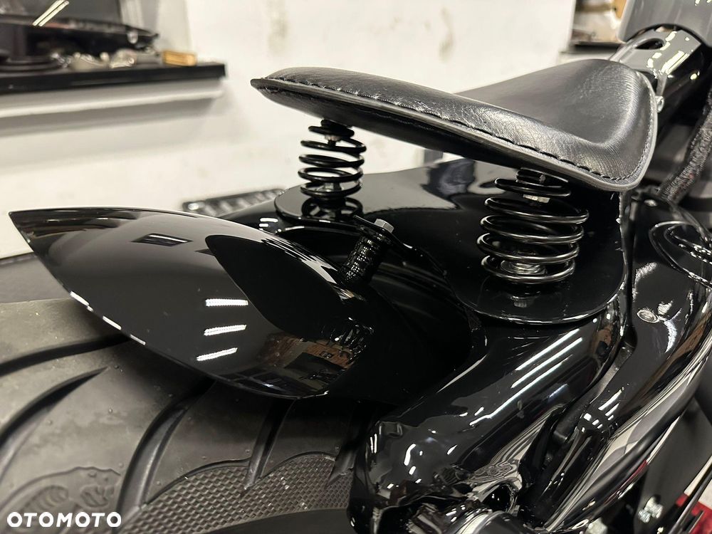 Harley-Davidson Sportster Iron 1200 - 15