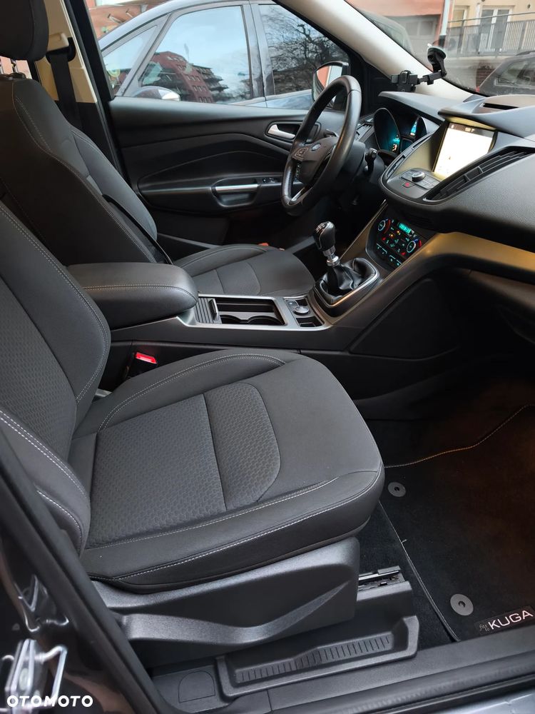 Ford Kuga 1.5 TDCi FWD Edition - 13