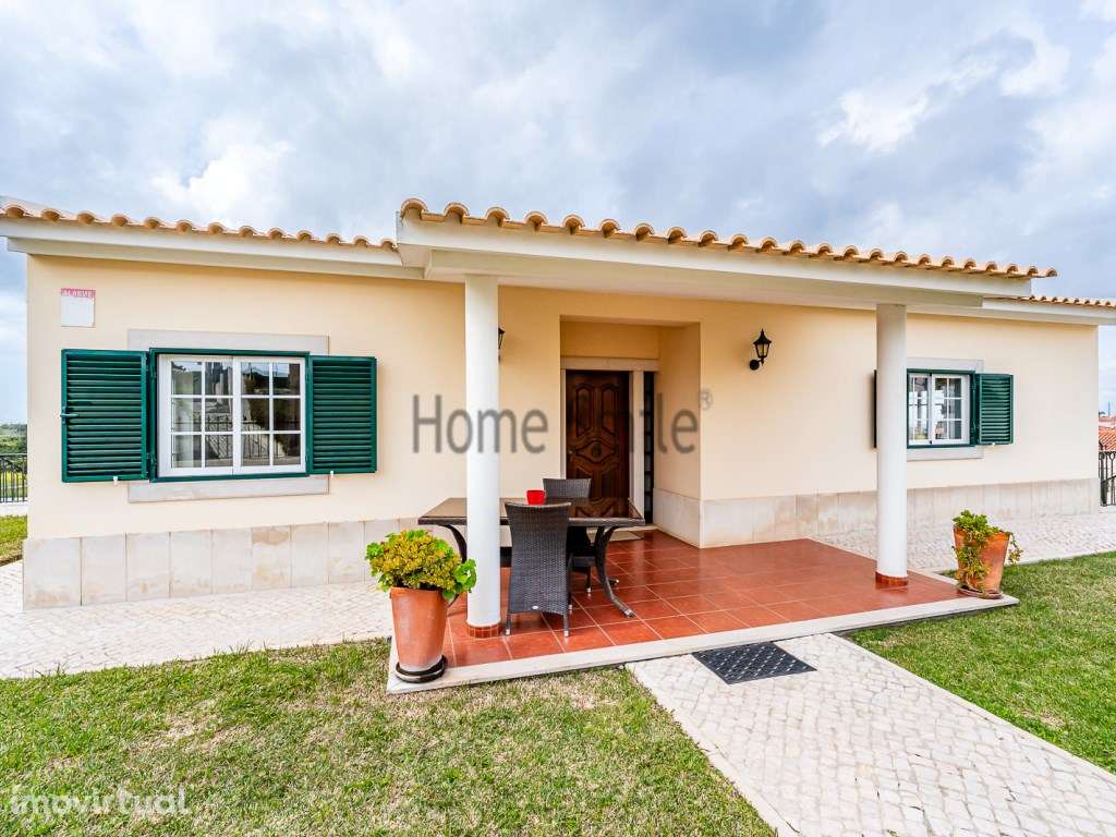 MORADIA COM PISCINA. EXCELENTE QUALIDADE - Grande imagem: 3/45