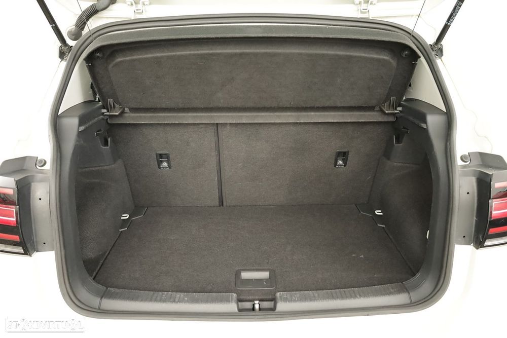 VW T-Cross 1.0 TSI Life - 22