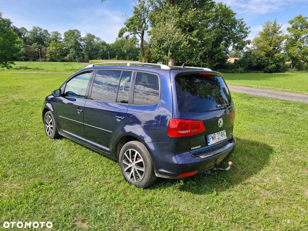 Volkswagen Touran 1.6 TDI DPF BlueMot Trendline - 24