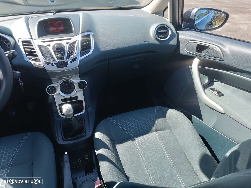 Ford Fiesta 1.4 TDCI Titanium - 14