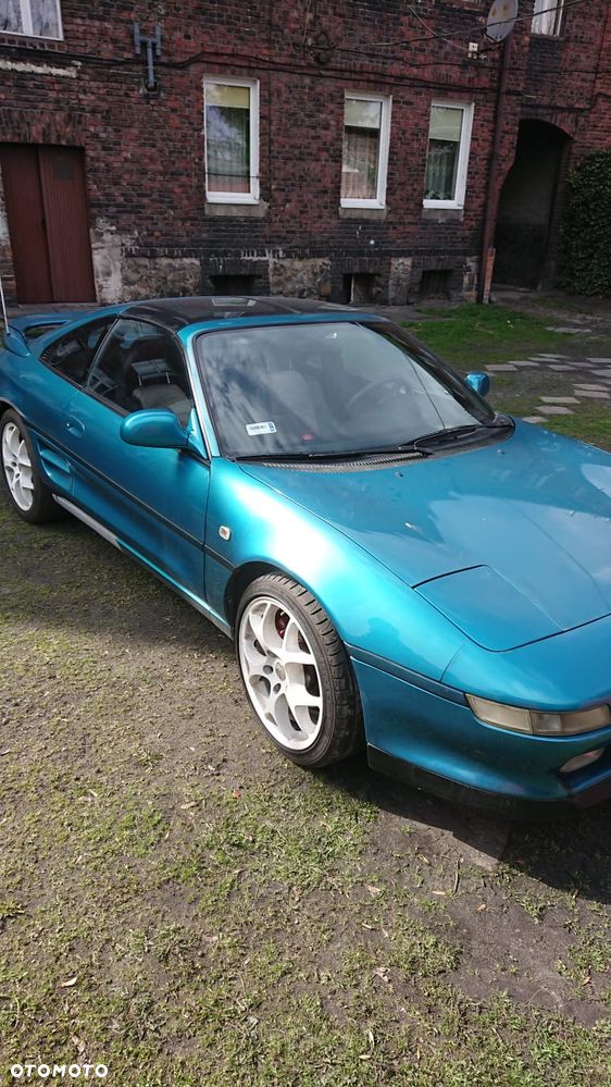 Toyota MR2 - 1