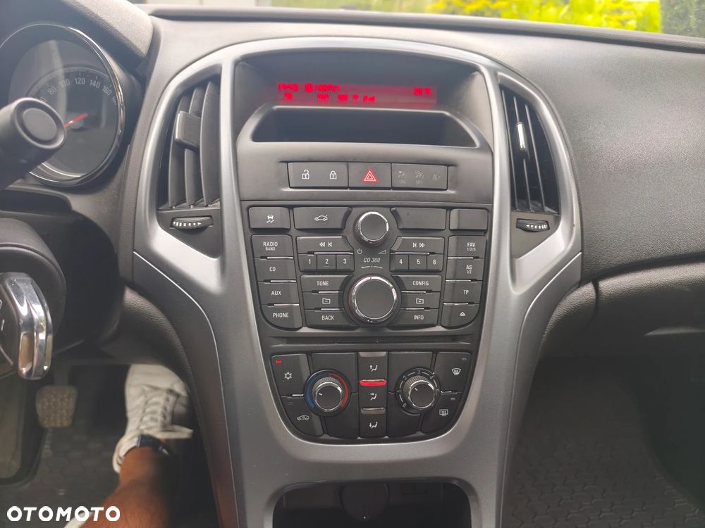 Opel Astra 1.6 Active EU6 - 13