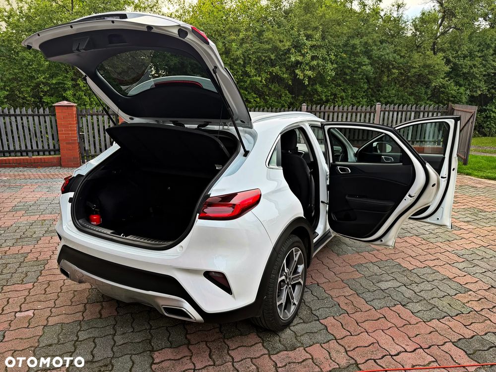 Kia XCeed 1.4 T-GDI M - 23