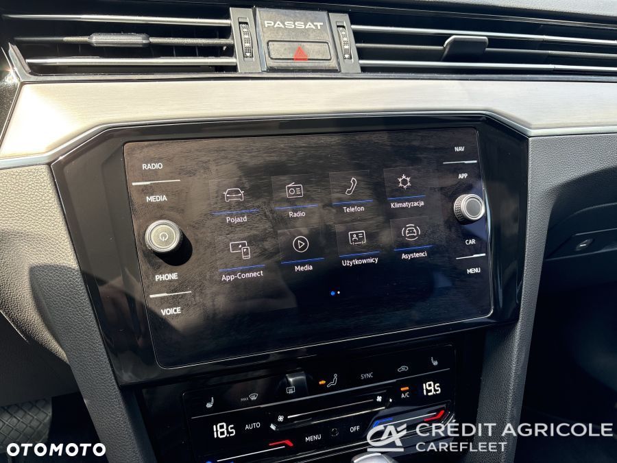 Volkswagen Passat 2.0 TSI Elegance DSG - 29