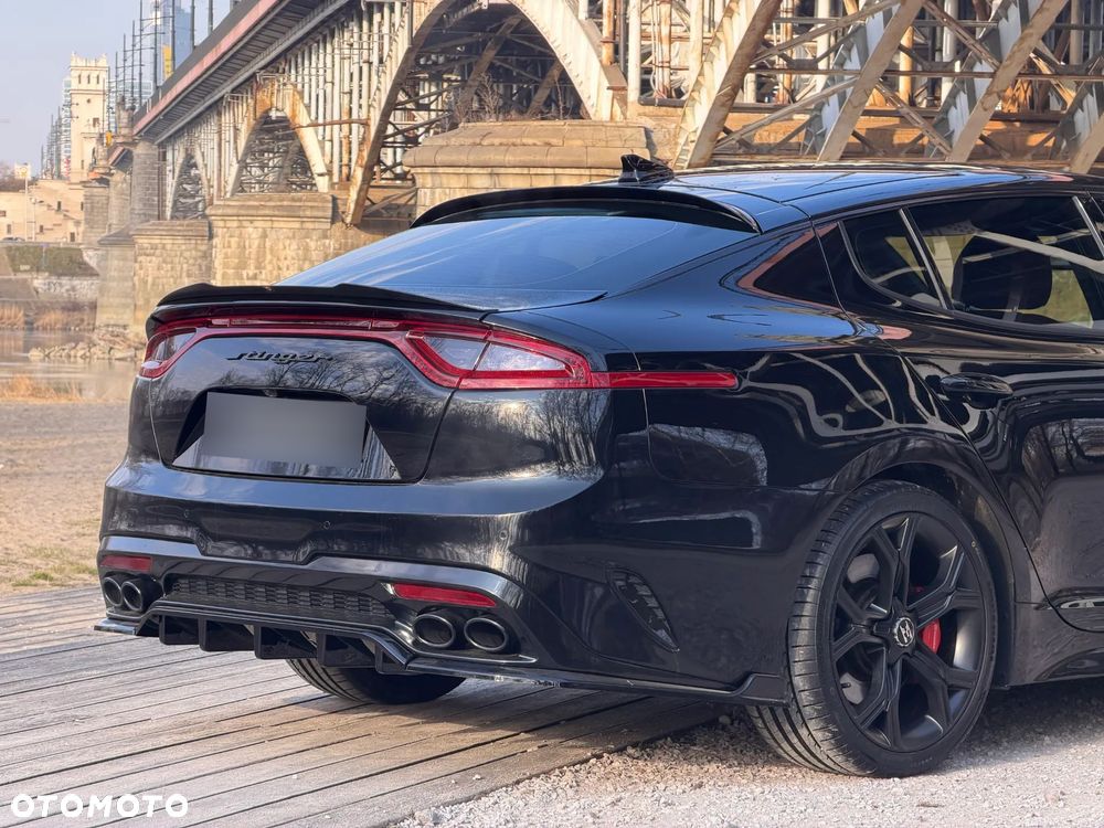 Kia Stinger 3.3 T-GDI AWD GT - 9