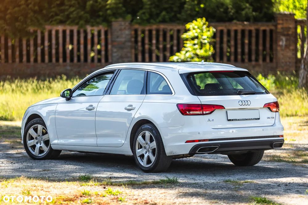Audi A4 Avant 35 TDI S tronic - 15