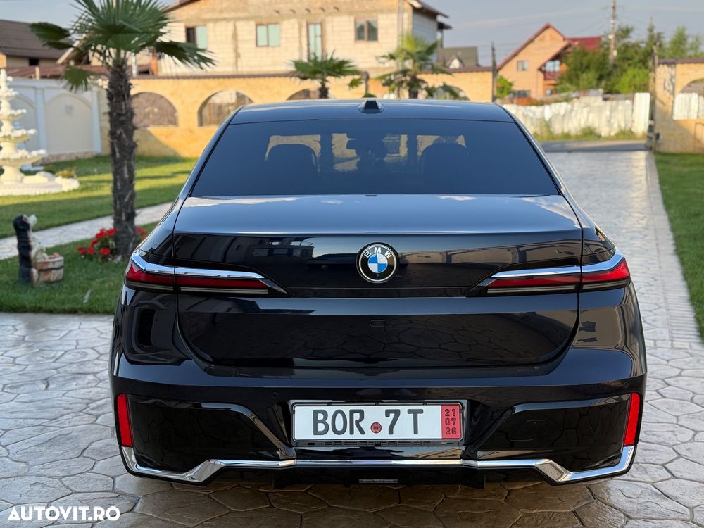 BMW Seria 7 740d xDrive - 6