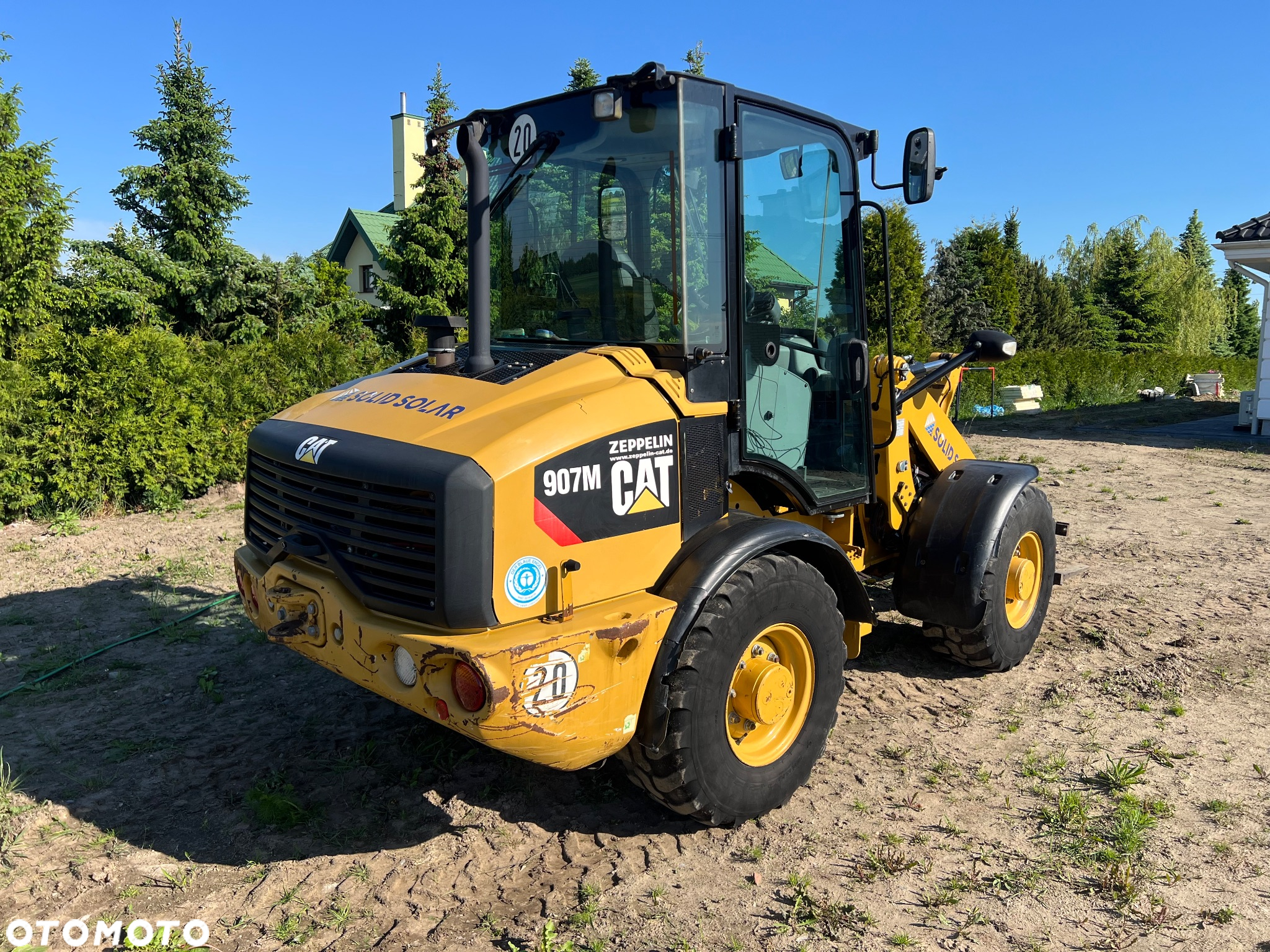 Caterpillar 907M - 11
